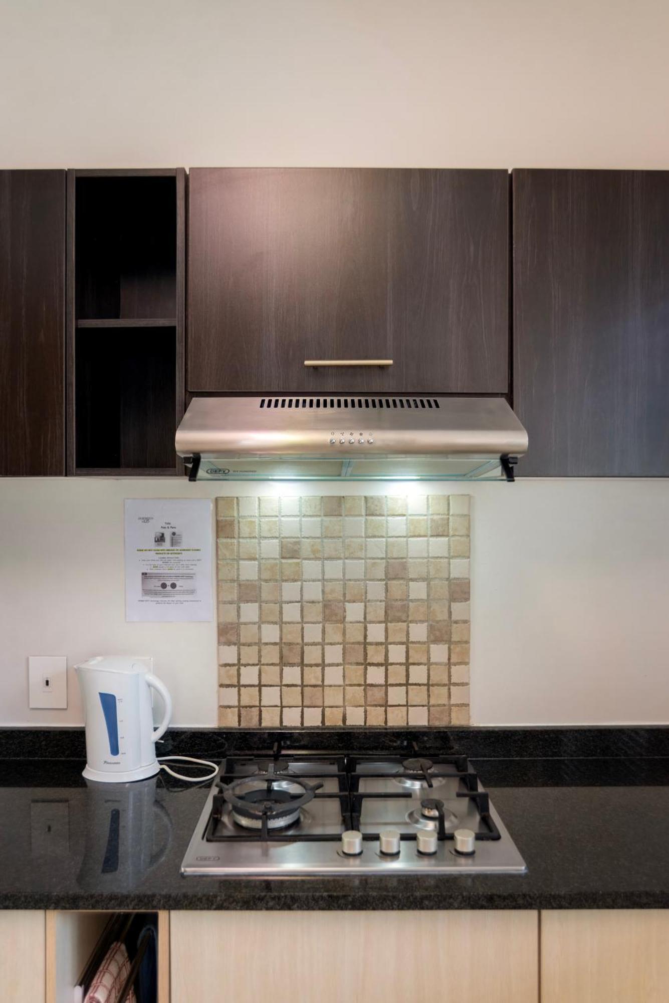 Apartments @ 125 Gaborone Zewnętrze zdjęcie