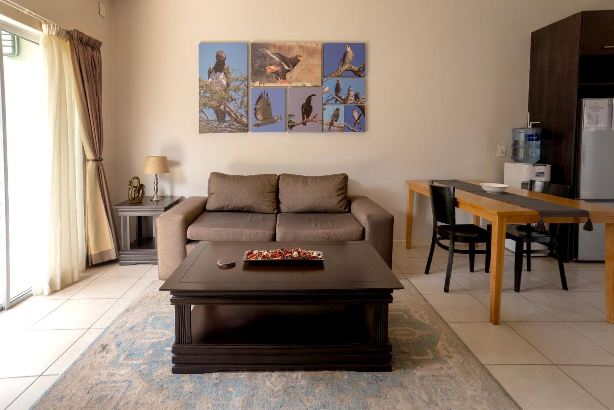 Apartments @ 125 Gaborone Zewnętrze zdjęcie