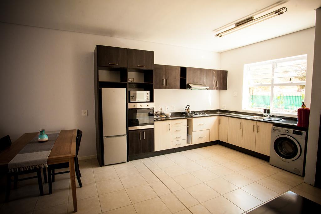 Apartments @ 125 Gaborone Zewnętrze zdjęcie