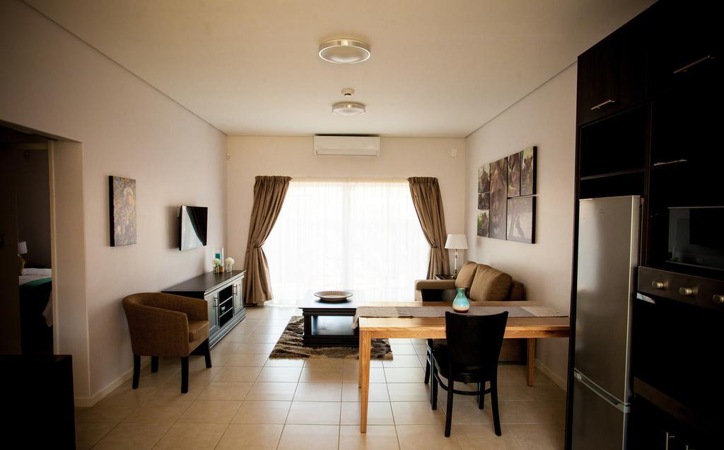 Apartments @ 125 Gaborone Zewnętrze zdjęcie